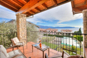 Julia's House lakeview & shared pool - Happy Rentals Toscolano Maderno